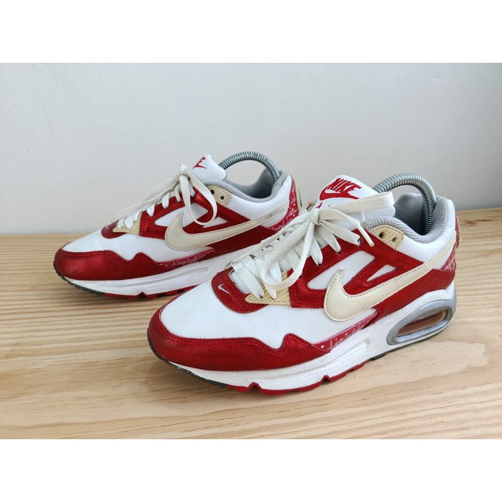 Nike Air Max Skyline Valentine's Day Edition Sneakers (2009) - Size 8.5 US - Picture 2 of 11